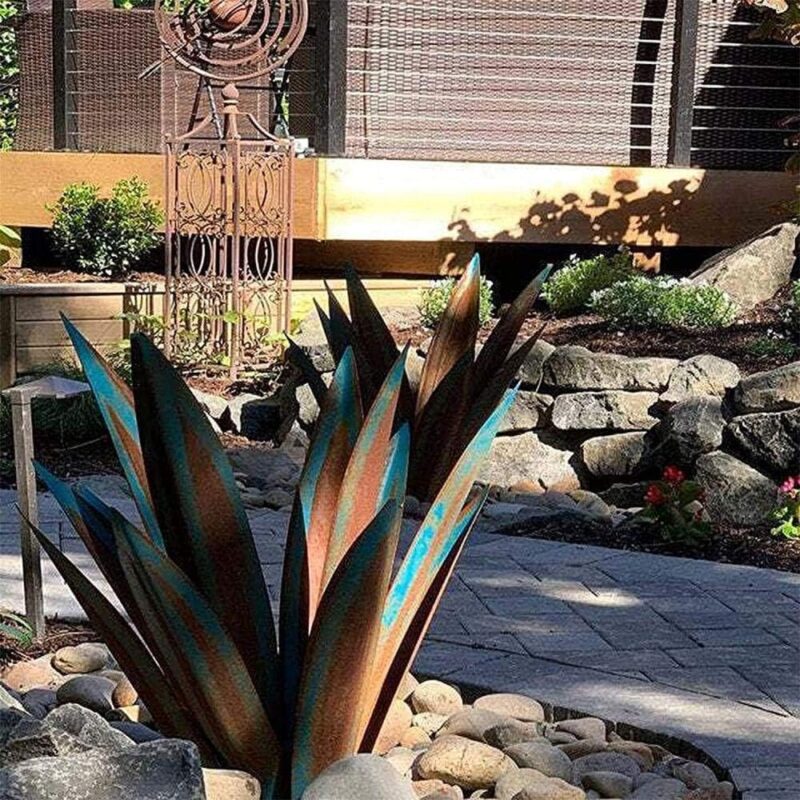 Sculpture Rustique de Tequila – Image 4